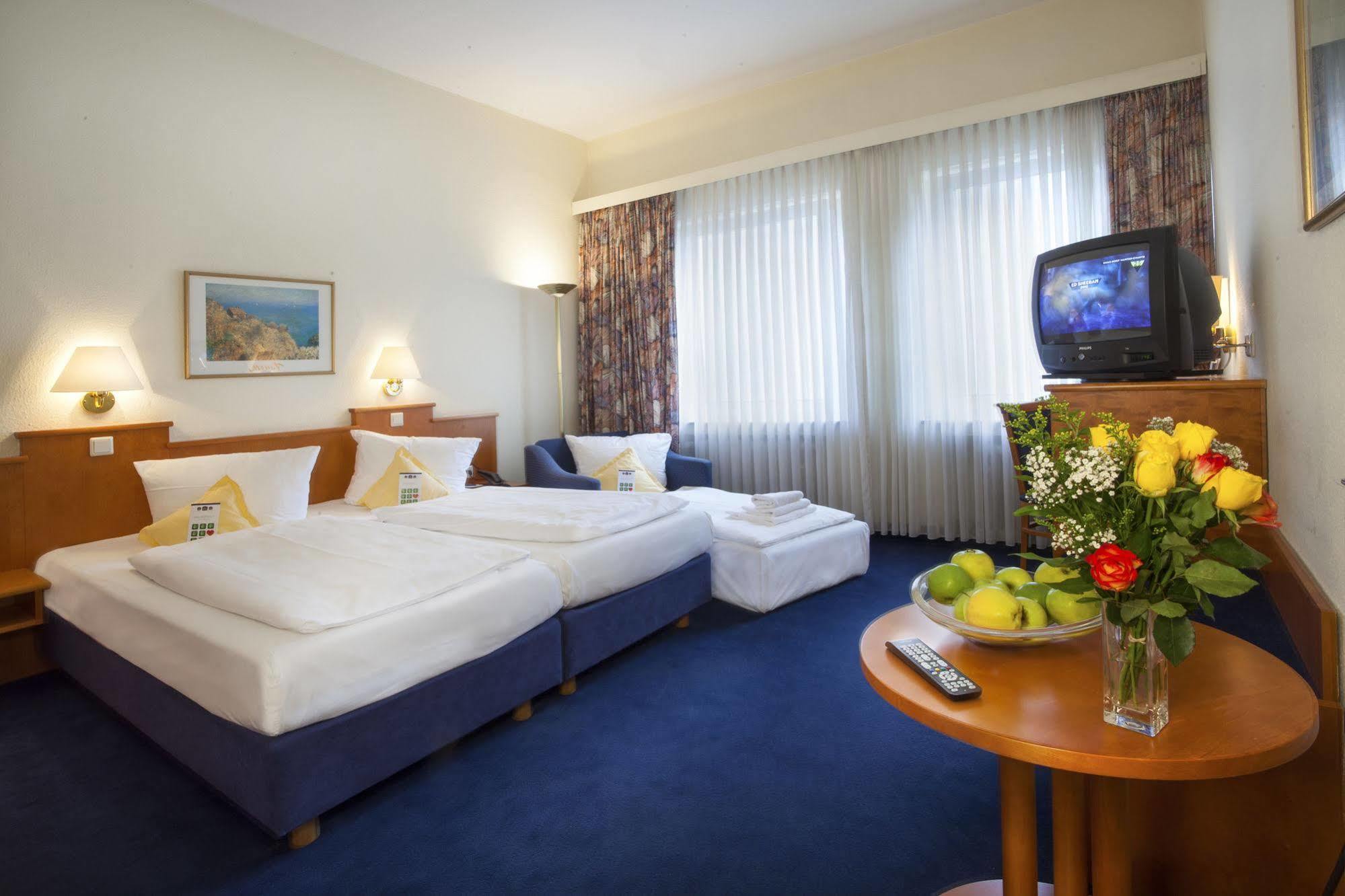 Sure By Western Ambassador Hotel Düsseldorf